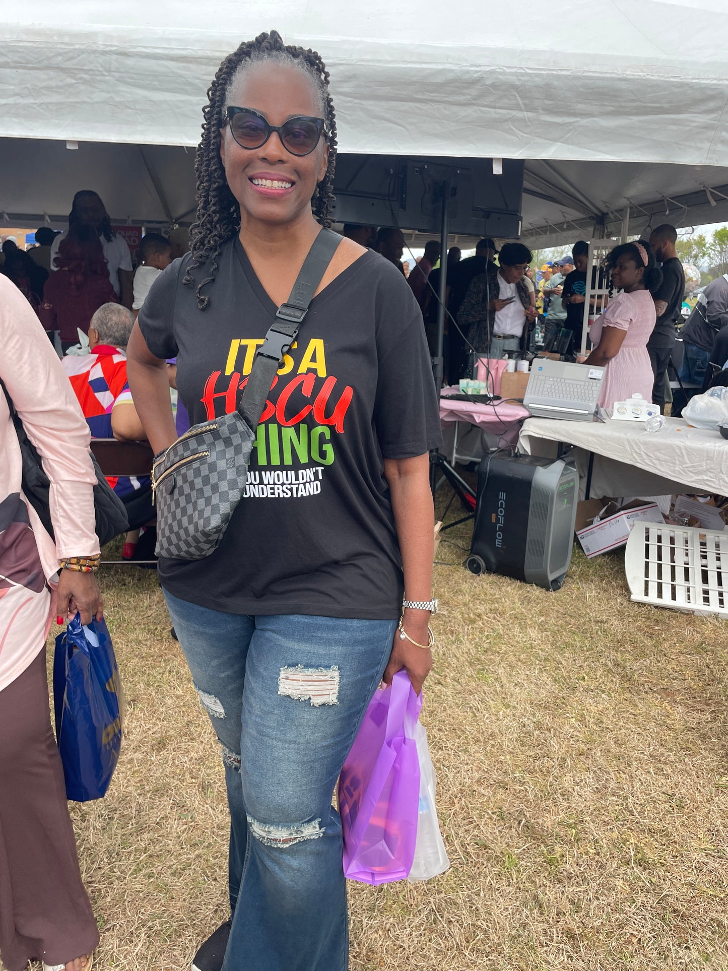 It's an HBCU Thing V-Neck T-Shirt